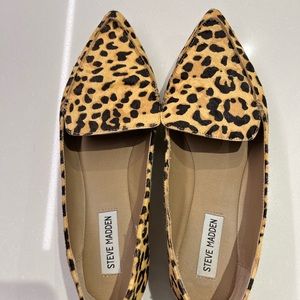 Steve Madden, leopard print, pointed two flats